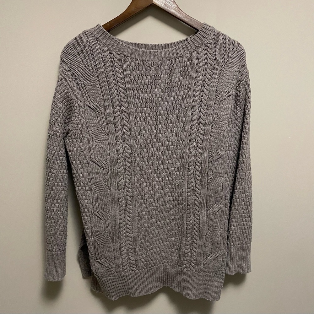 GAP Wool Blend Tan Crewneck Sweater Chunky Cable Knit Design Women’s M